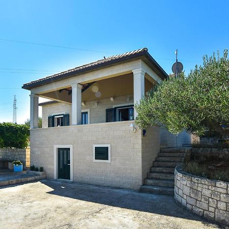 Pet Friendly Home In Postira With Wifi Bagian luar foto
