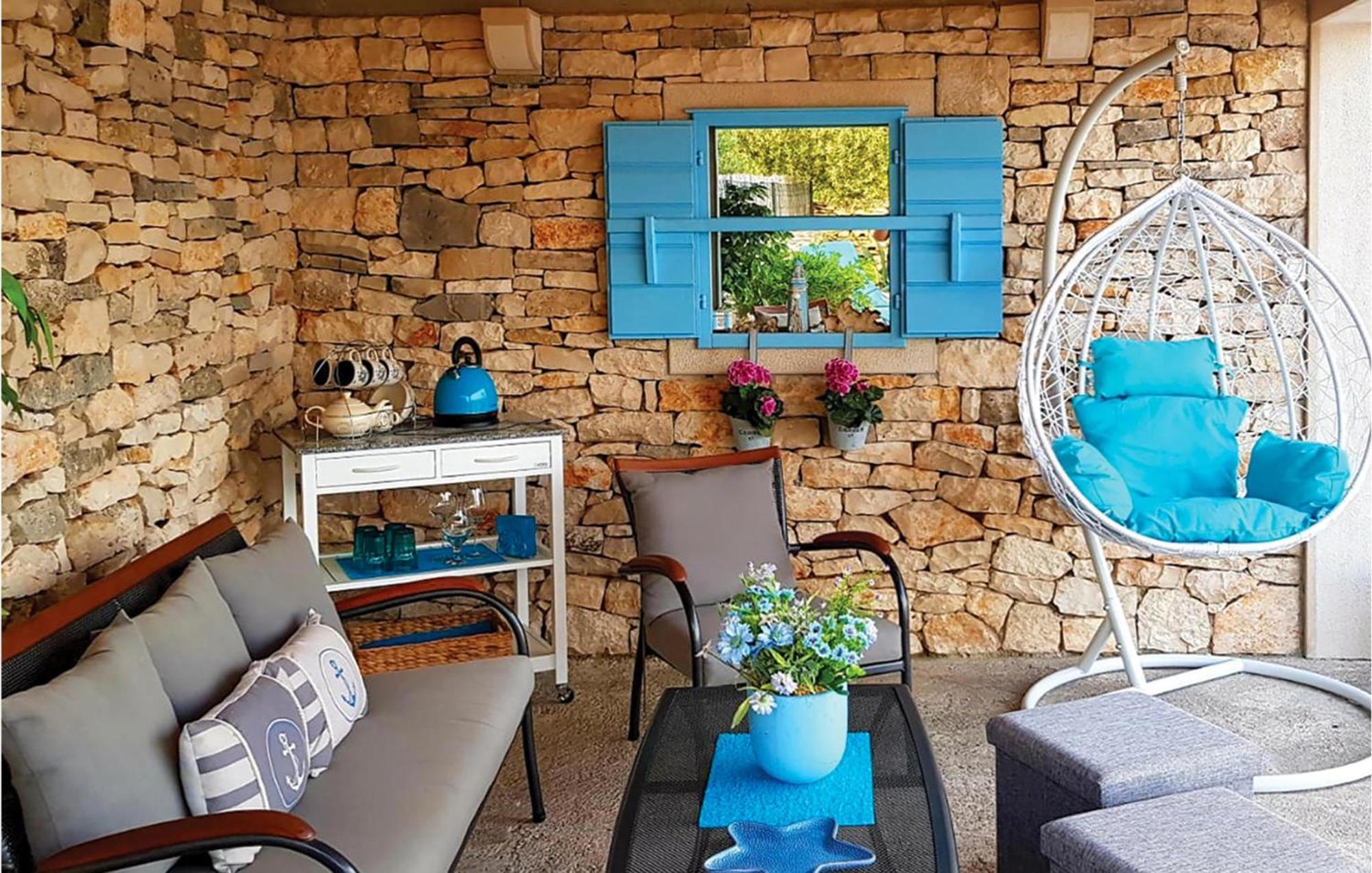 Pet Friendly Home In Postira With Wifi Bagian luar foto