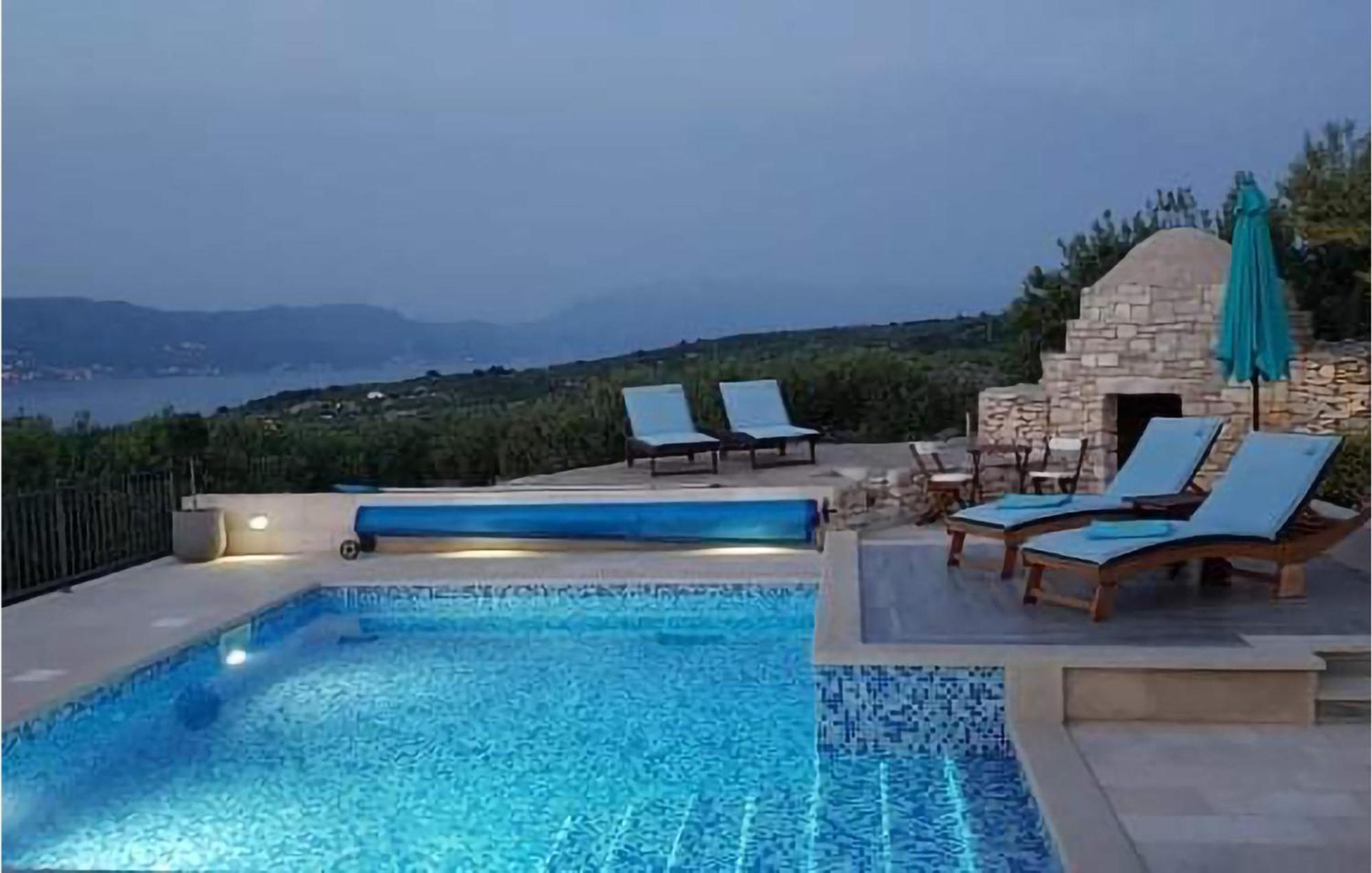Pet Friendly Home In Postira With Wifi Bagian luar foto