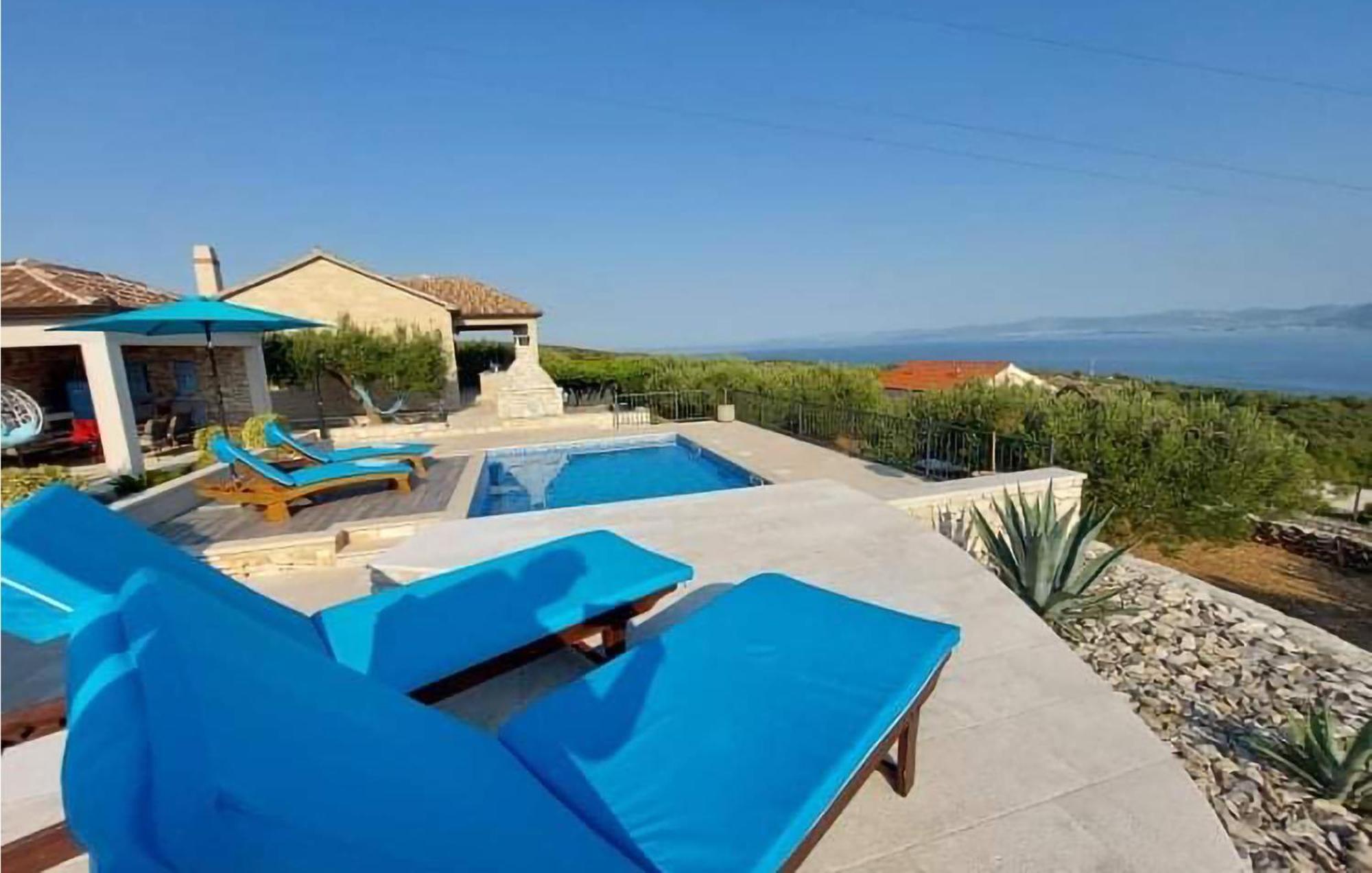 Pet Friendly Home In Postira With Wifi Bagian luar foto