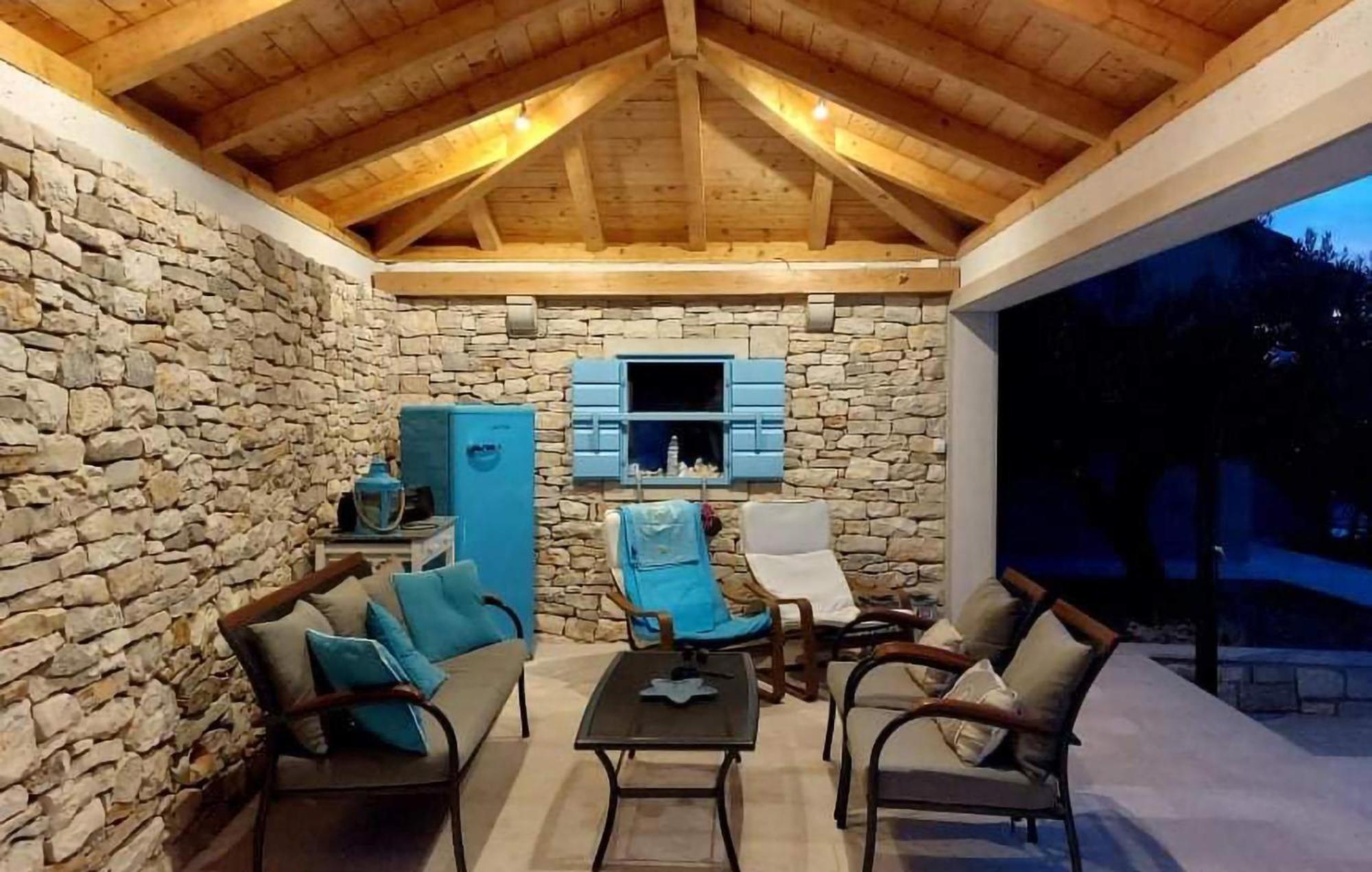 Pet Friendly Home In Postira With Wifi Bagian luar foto